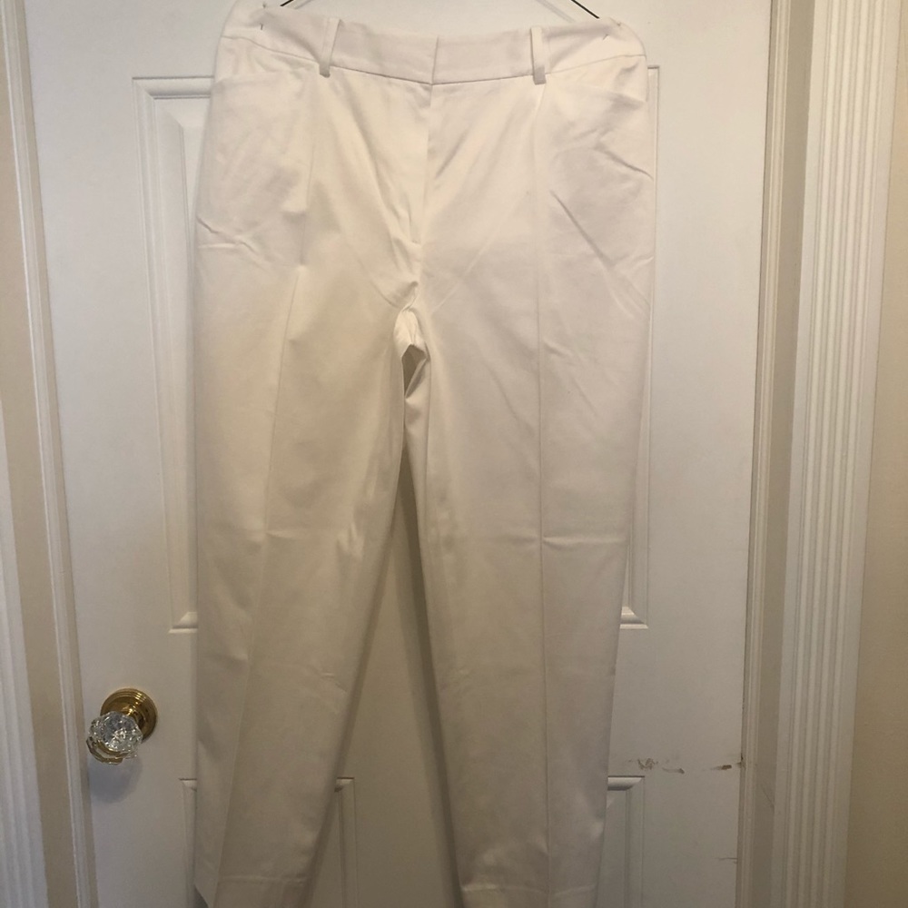 White khaki pants
